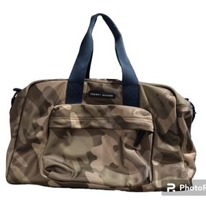 Tommy Hilfiger Camo Duffle Bag